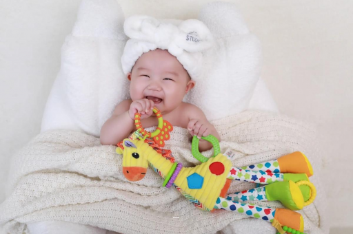 宣汉宝宝为什么会吐奶